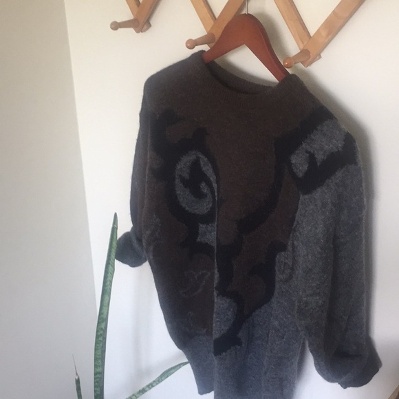 VINTAGE Graphic Cashmere Blend Sweater - Picture 4 of 8